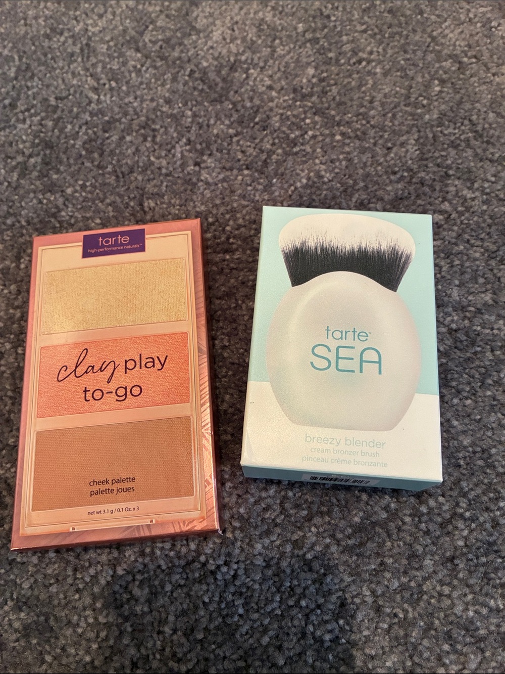 tarte Clay Play To-Go Cheek Palette & Sea Breezy Blender Brush